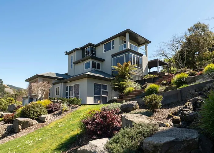 Vakantiehuis Haven House - Views Games Room&spa Pool Rotorua