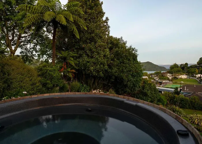 Vakantiehuis Haven House - Views Games Room&spa Pool Rotorua